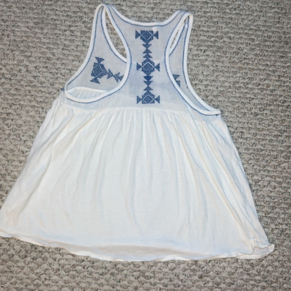 Volcom white tank with blue stitching. Size L - Picture 3 of 4